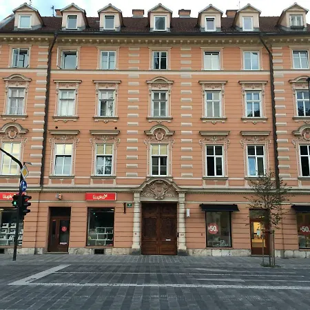 Apartmán Luxury In The Center Of With Parking *